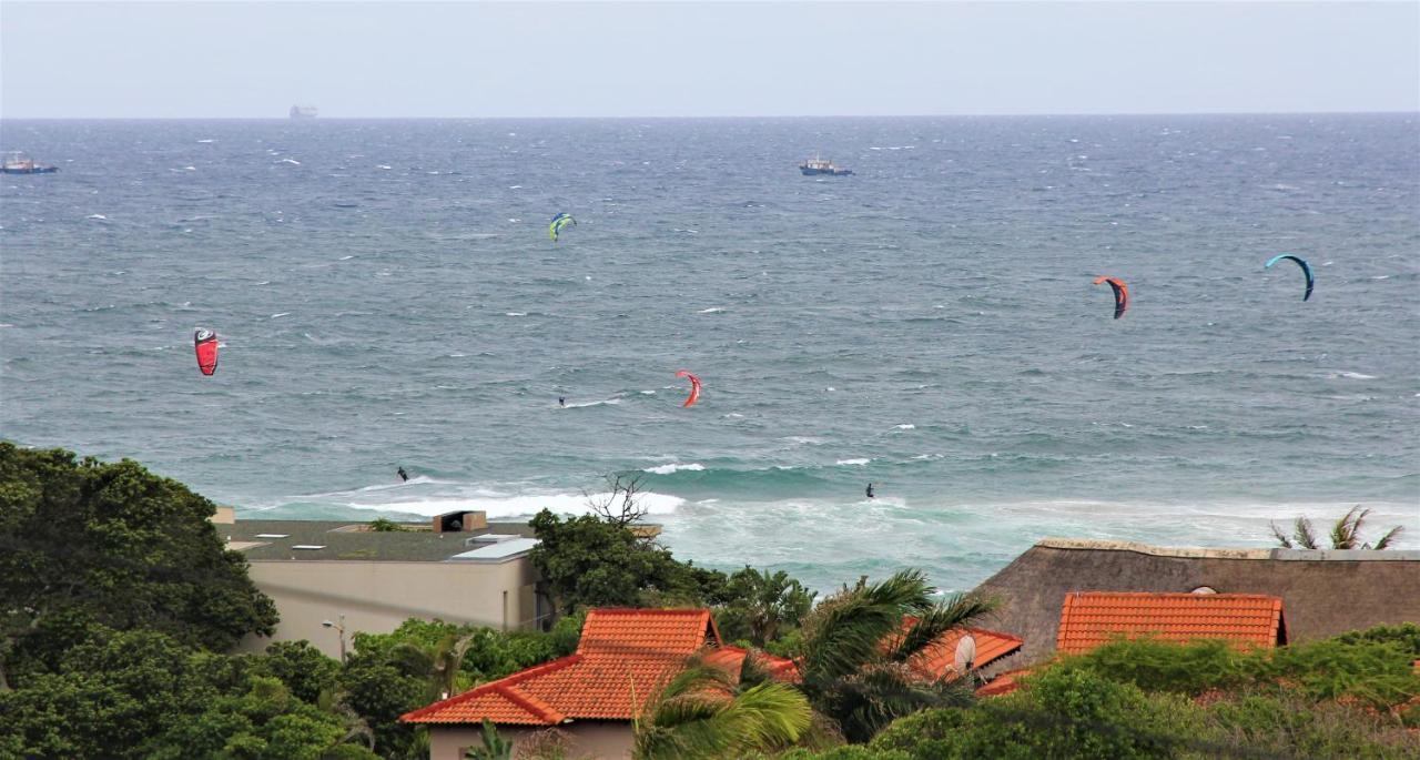 Ocean Rocks Villa, Umhlanga Durban Extérieur photo