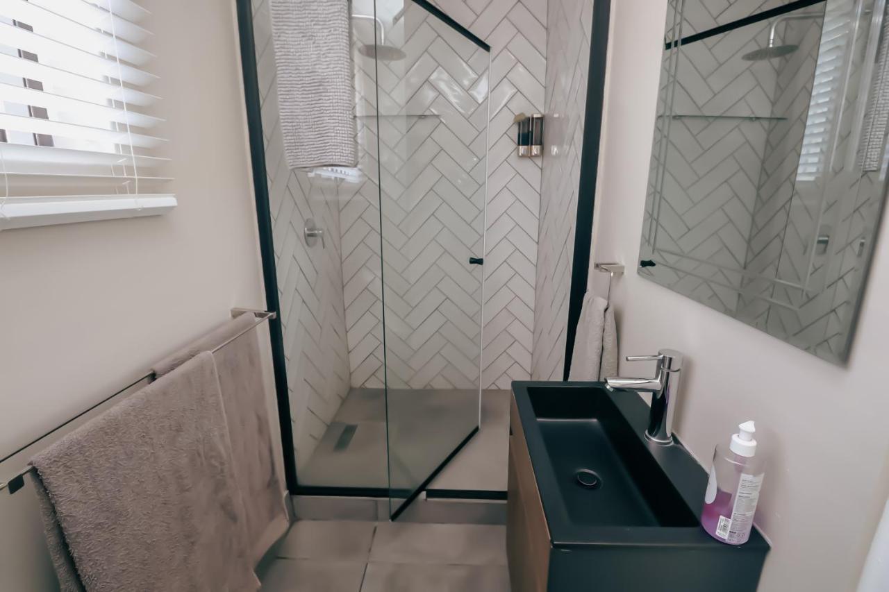 Ocean Rocks Villa, Umhlanga Durban Extérieur photo